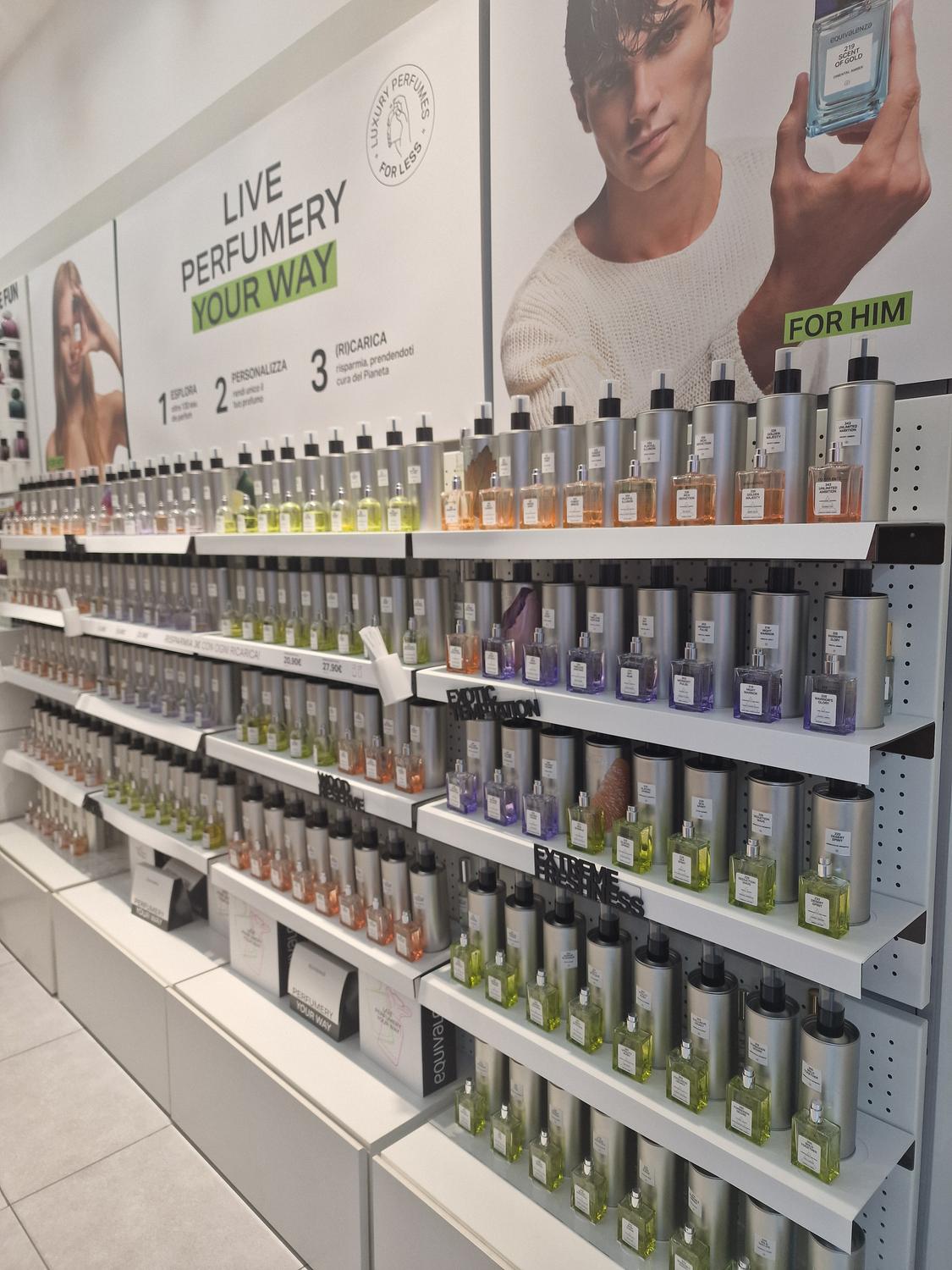 Azienda in vendita: Cedesi Attività Avviata: "Equivalenza"-C.C. Poseidon Carini (PA) a Italia - Negozi - cosmetici e bellezza - Immagine foto 2