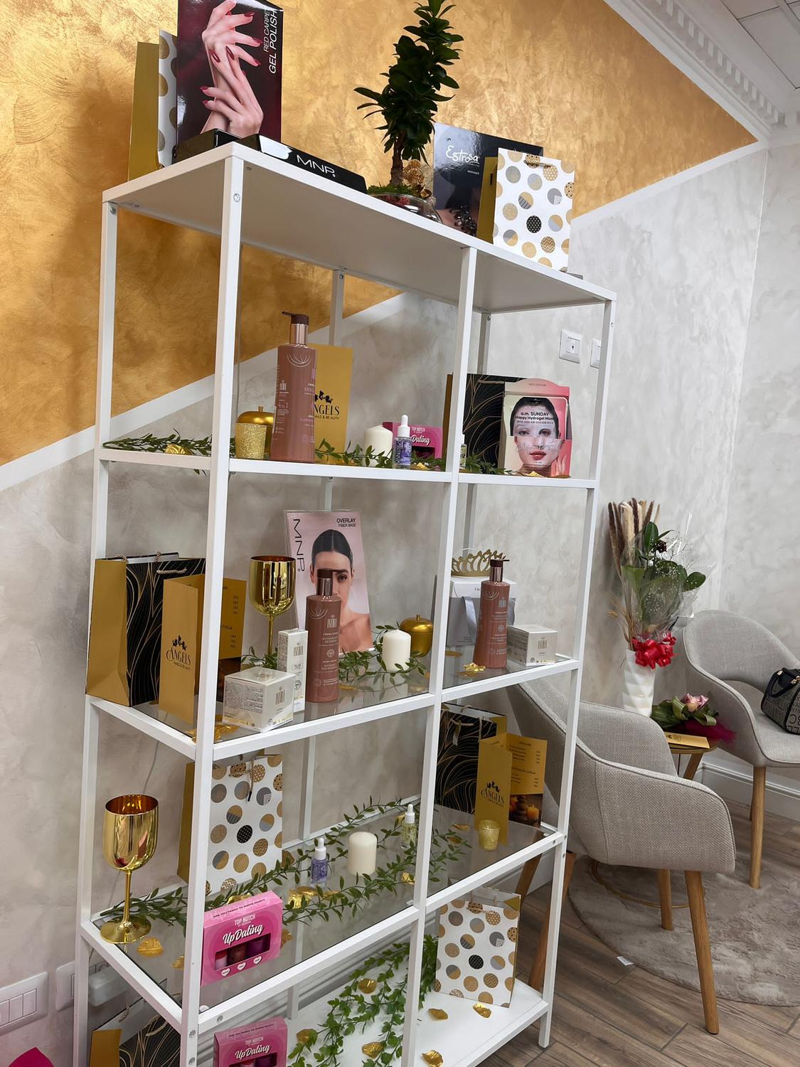 Azienda in vendita: Cedo Centro Estetico Appio Claudio per trasferimento.Avviatissimo a Italia - Centri Estetici - Immagine foto 2