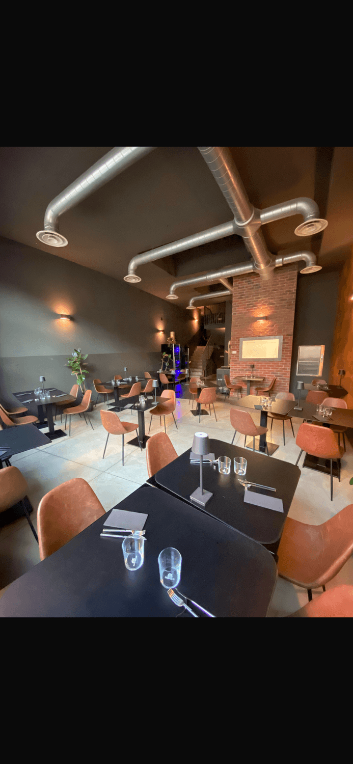 Azienda in vendita: Attività di ristorazione/steakhouse in centro città . a Italia - Ristoranti - Immagine foto 2