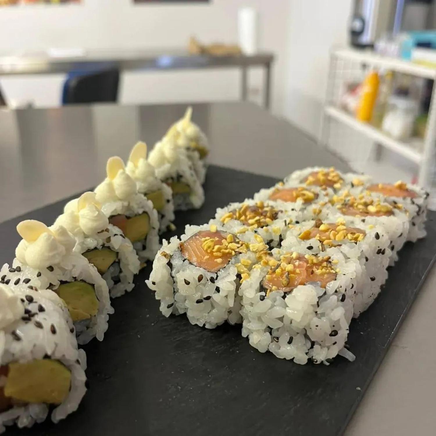 Azienda in vendita: Scuola di formazione per sushi unica in Sicilia  a Italia - Attività di formazione e istruzione - Immagine foto 2