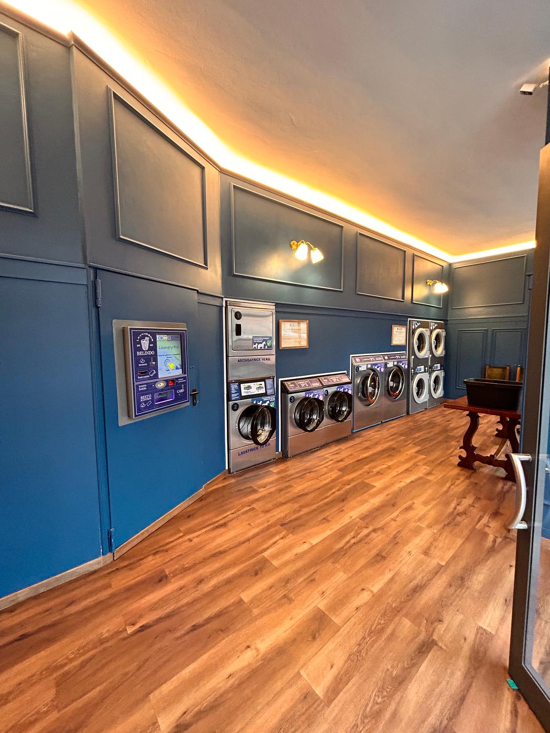 Azienda in vendita: Lavanderia self service a Italia - Lavanderie - Immagine foto 4