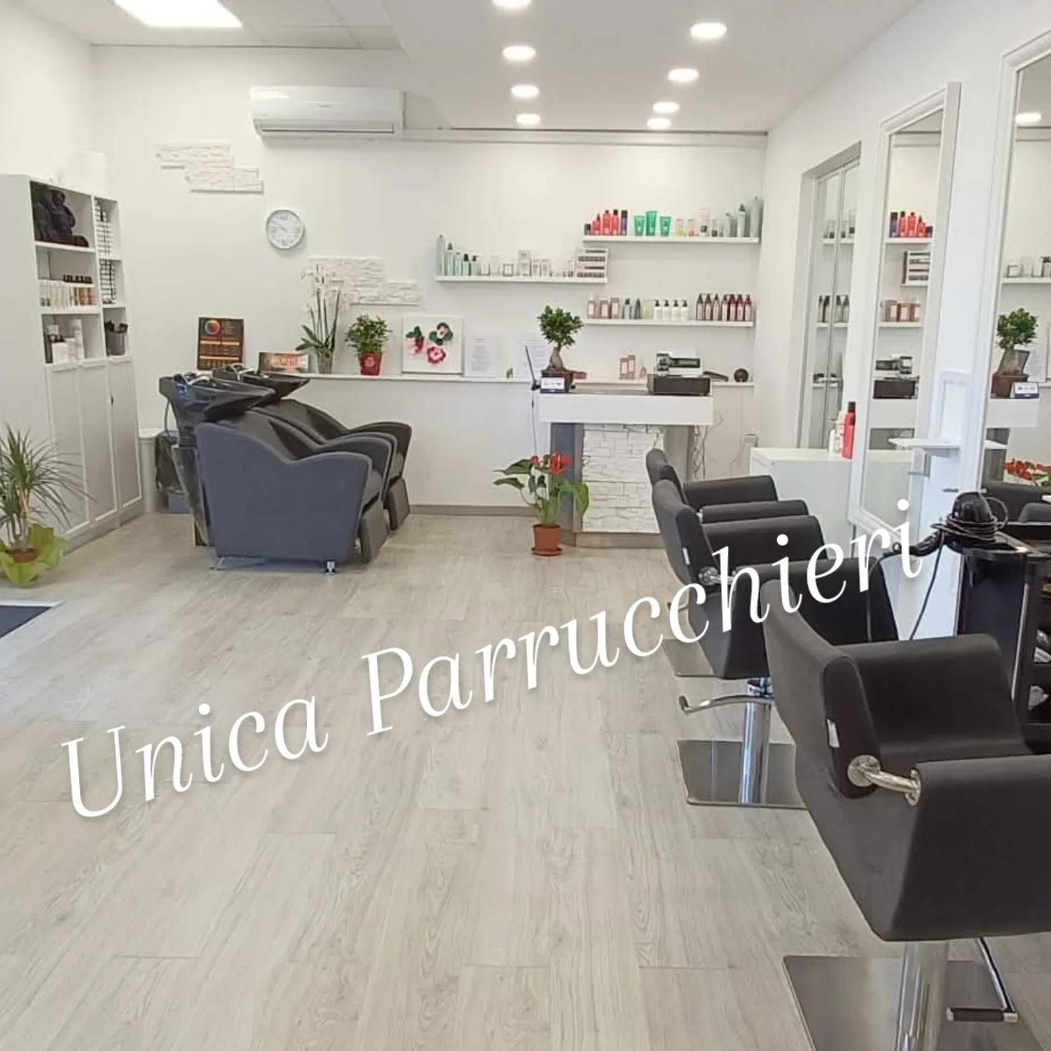 Azienda in vendita: CESSIONE ATTIVITÀ 
Salone di parrucchiere 
 a Italia - Parrucchieri - Immagine foto 2