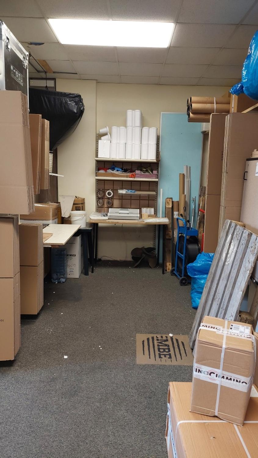 Azienda in vendita: Centro Mail Boxes Etc. a Italia - Logistica e Trasporti - Immagine foto 4