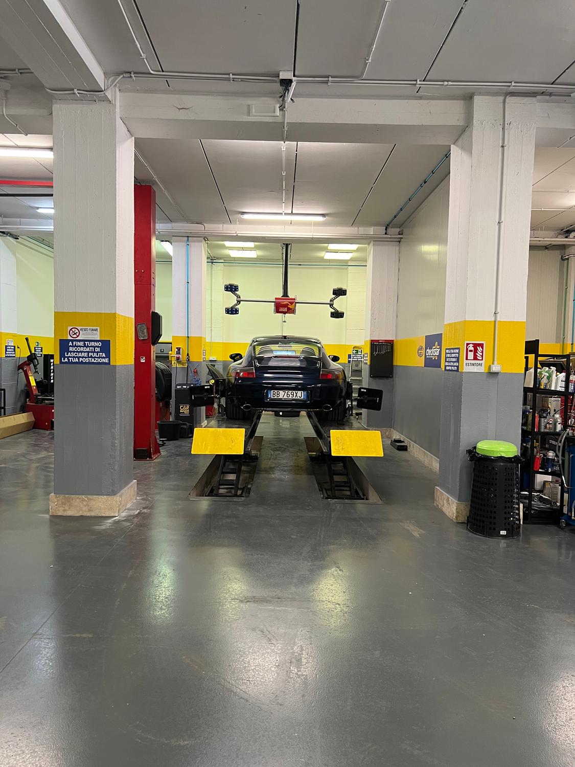 Azienda in vendita: Officina Meccanica /Centro revisioni / Gommista /  a Italia - Officine Meccaniche - Immagine foto 3
