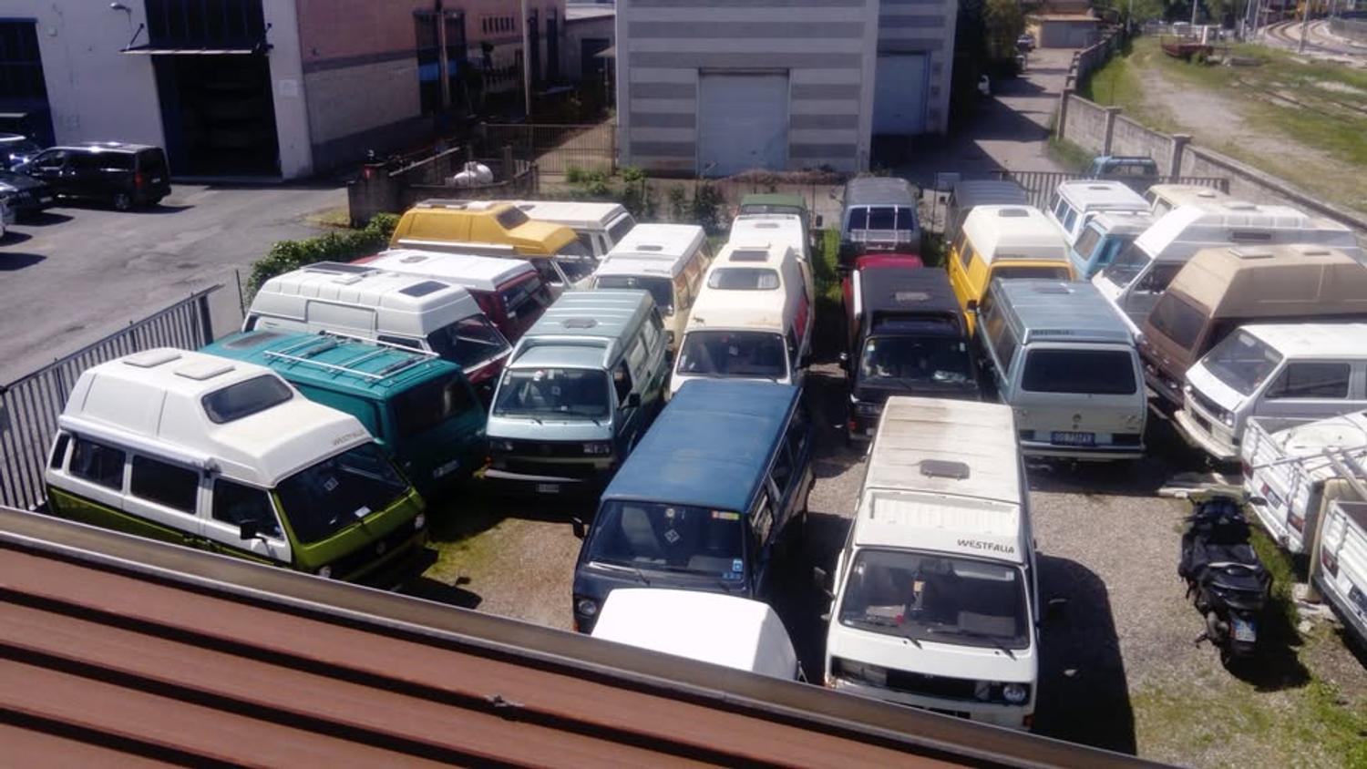 Azienda in vendita: Cedesi Autofficina specializzata in restauro Volksvagen d'epoca a Italia - Automotive - Immagine foto 4