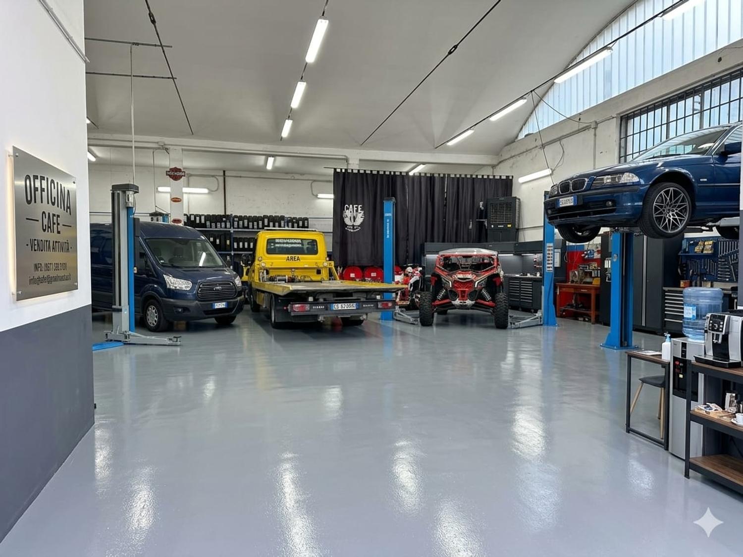 Azienda in vendita: Vendesi attività di officina meccanica con soccorso stradale. a Italia - Officine Meccaniche - Immagine principale