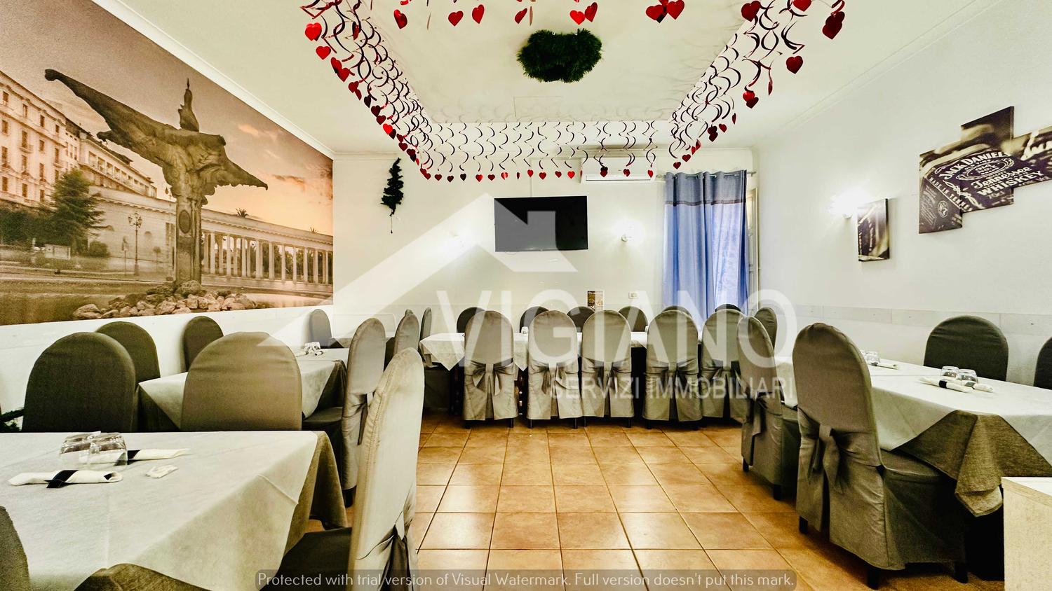 Azienda in vendita: Ristorante e pizzeria in centro  a Italia - Ristoranti - Immagine foto 3