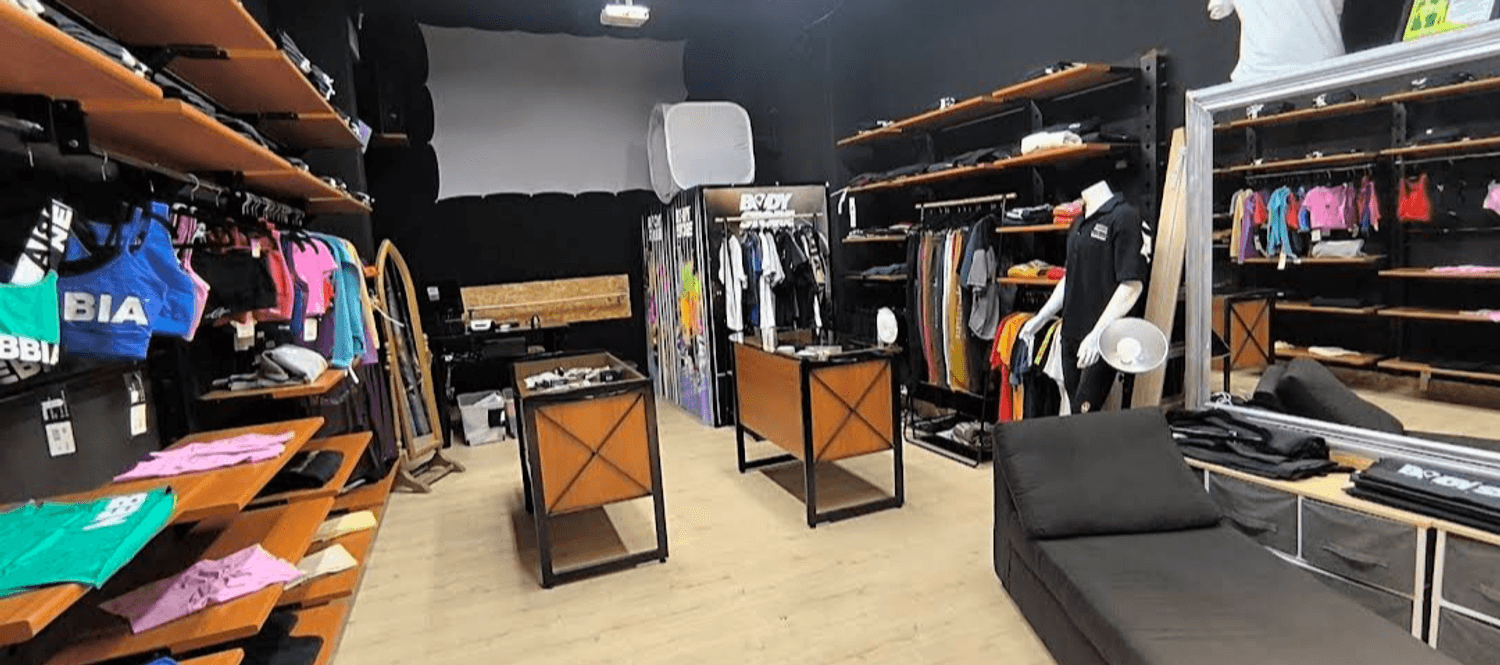 Azienda in vendita: ? VENDESI STORICA ATTIVITÀ – BODY STORE
 a Italia - Negozi - Articoli sportivi - Immagine foto 4
