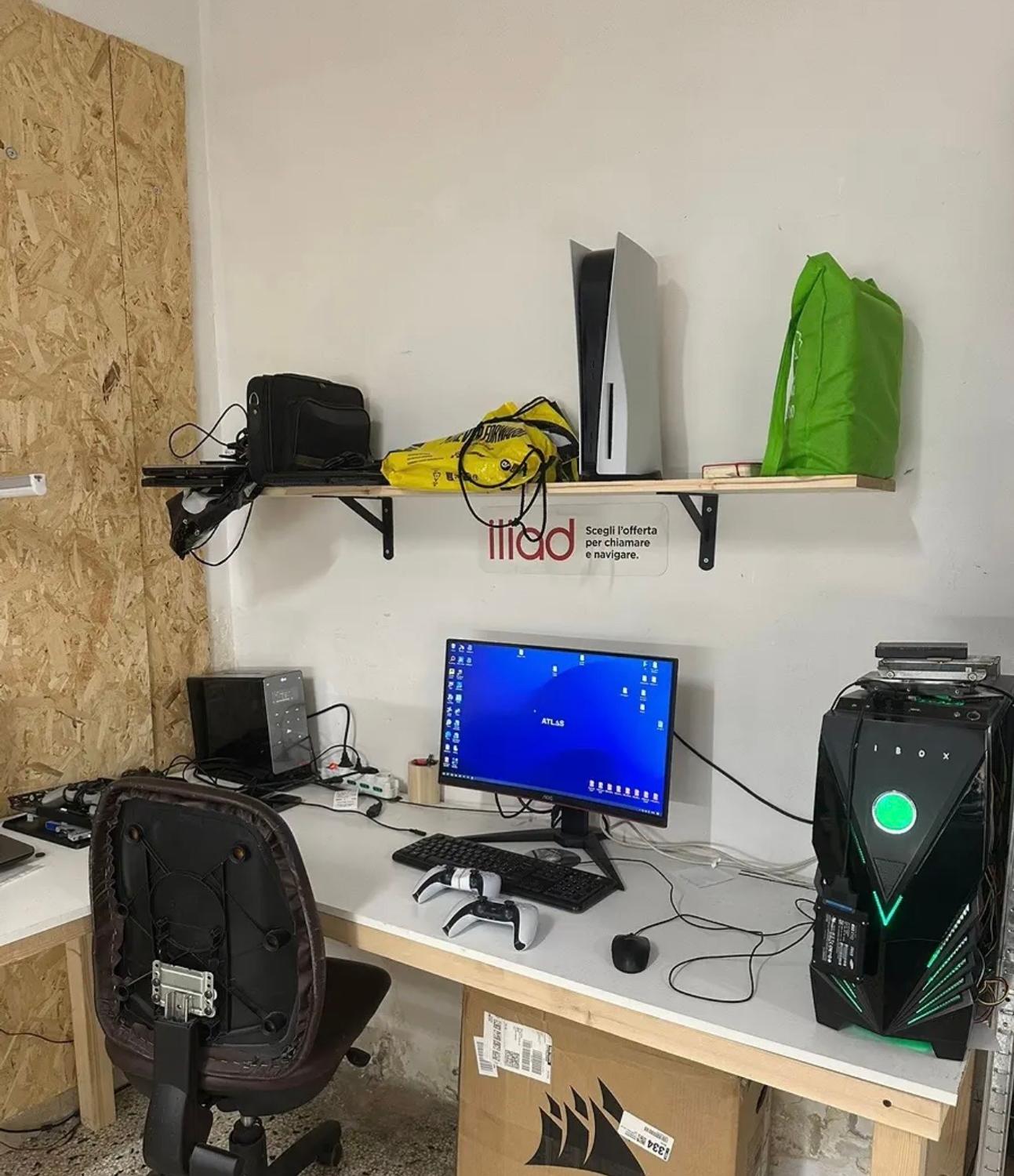 Azienda in vendita: Negozio di vendita e riparazione Smartphone/pc e altro  a Italia - Elettronica di consumo - Immagine foto 4