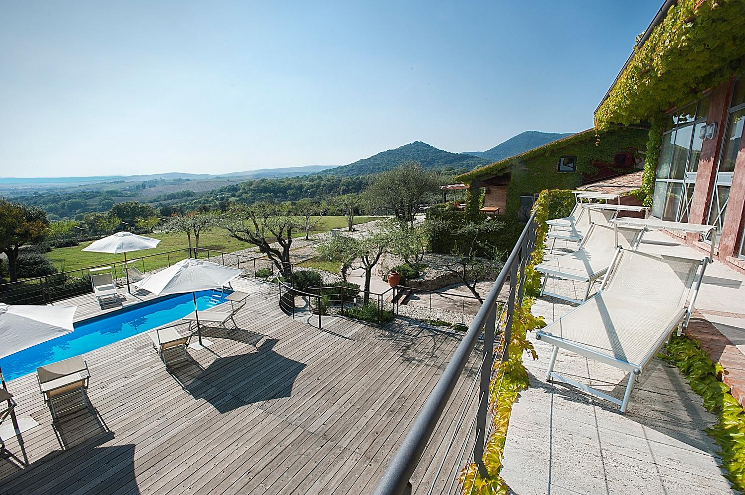 Azienda in vendita: Borgo esclusivo con potenziale ricettivo e termale a Italia - Agriturismi - Immagine foto 2