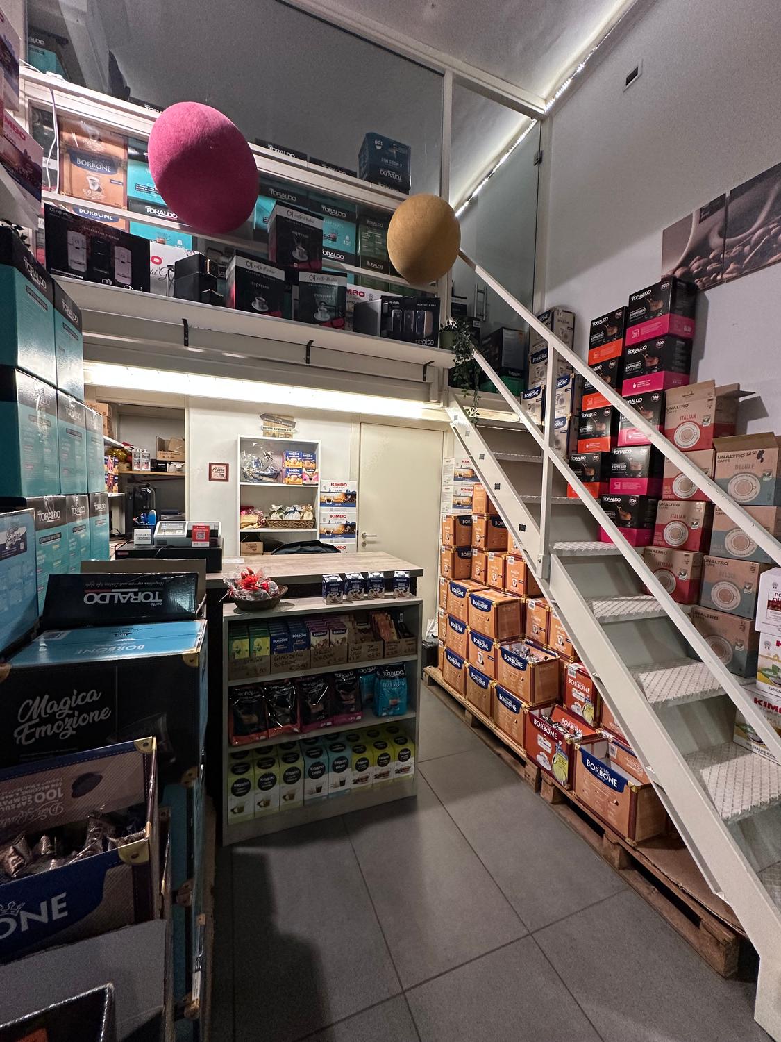 Azienda in vendita: vendità attività capsule e cialde di caffè a Italia - Negozi - alimentari e ortofrutta - Immagine foto 3