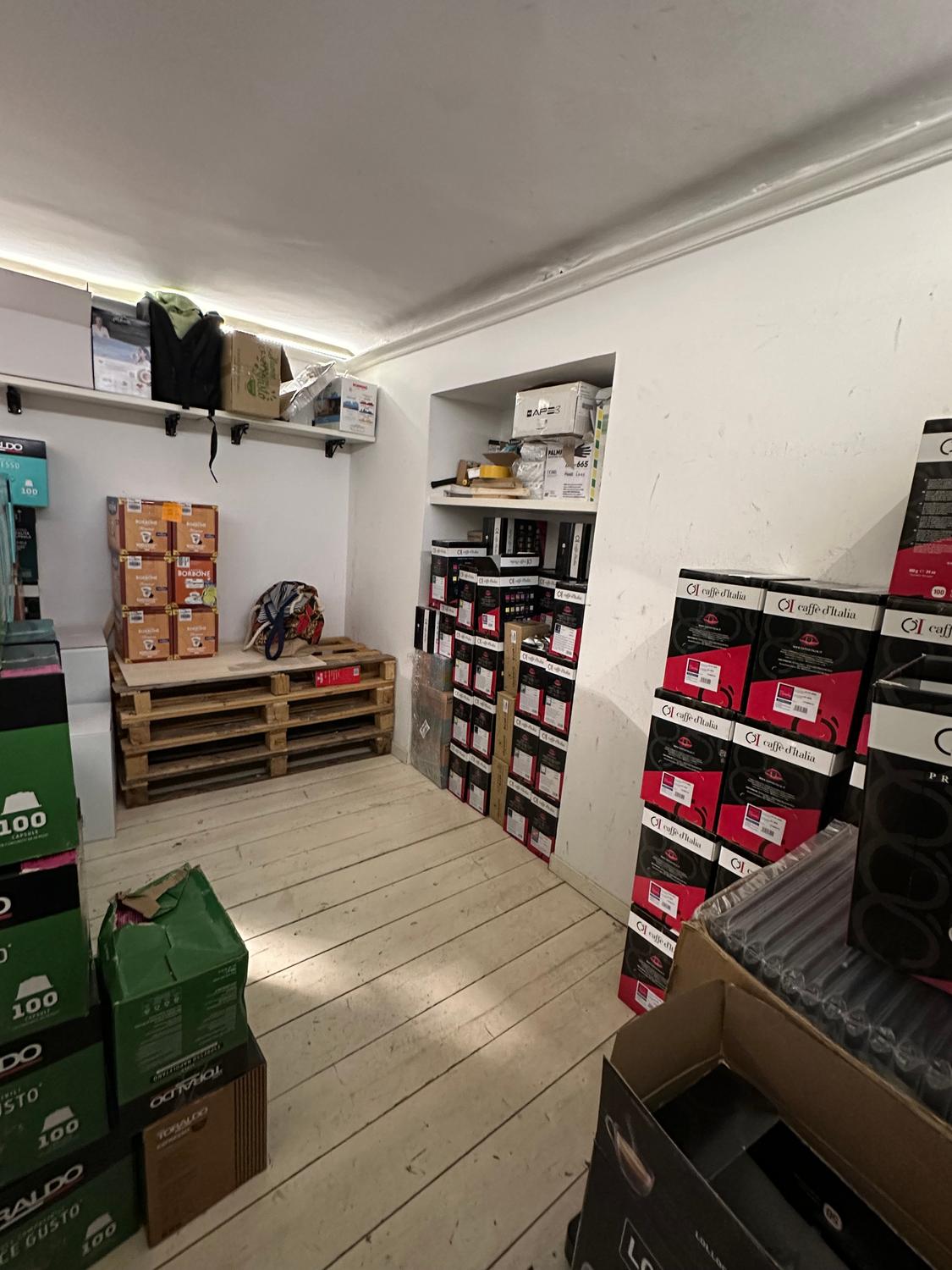 Azienda in vendita: vendità attività capsule e cialde di caffè a Italia - Negozi - alimentari e ortofrutta - Immagine foto 4