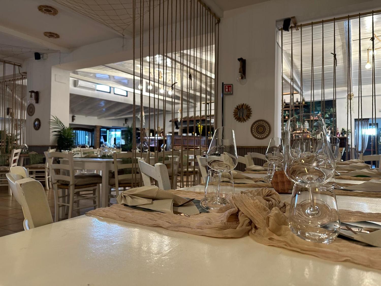 Azienda in vendita: Attività di 800mq
Bar, ristorante , braceria e pizzeria 
 a Italia - Ristoranti - Immagine foto 2