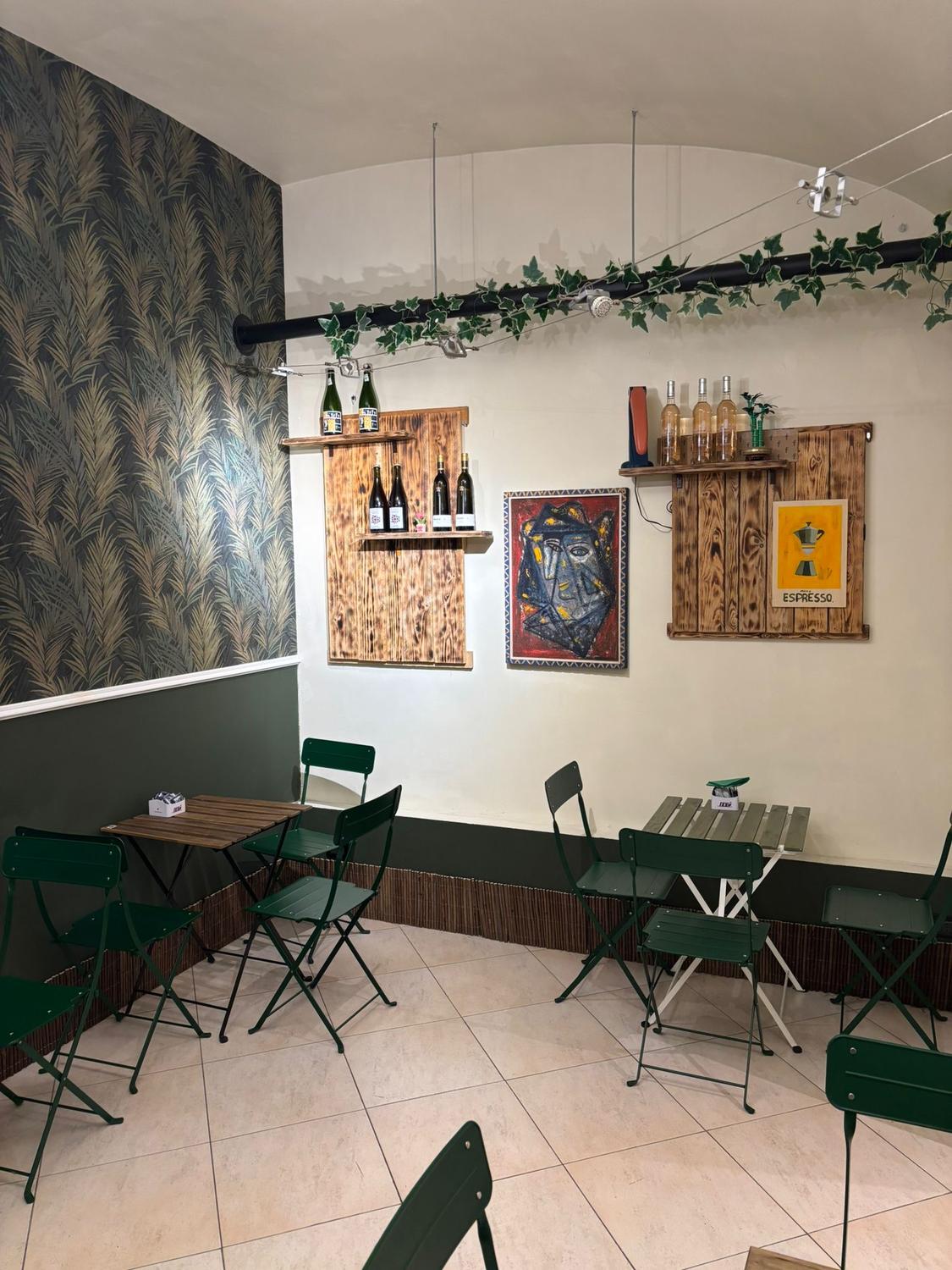 Azienda in vendita: Attività Juice Bar centro torino a Italia - Bar - Immagine foto 3