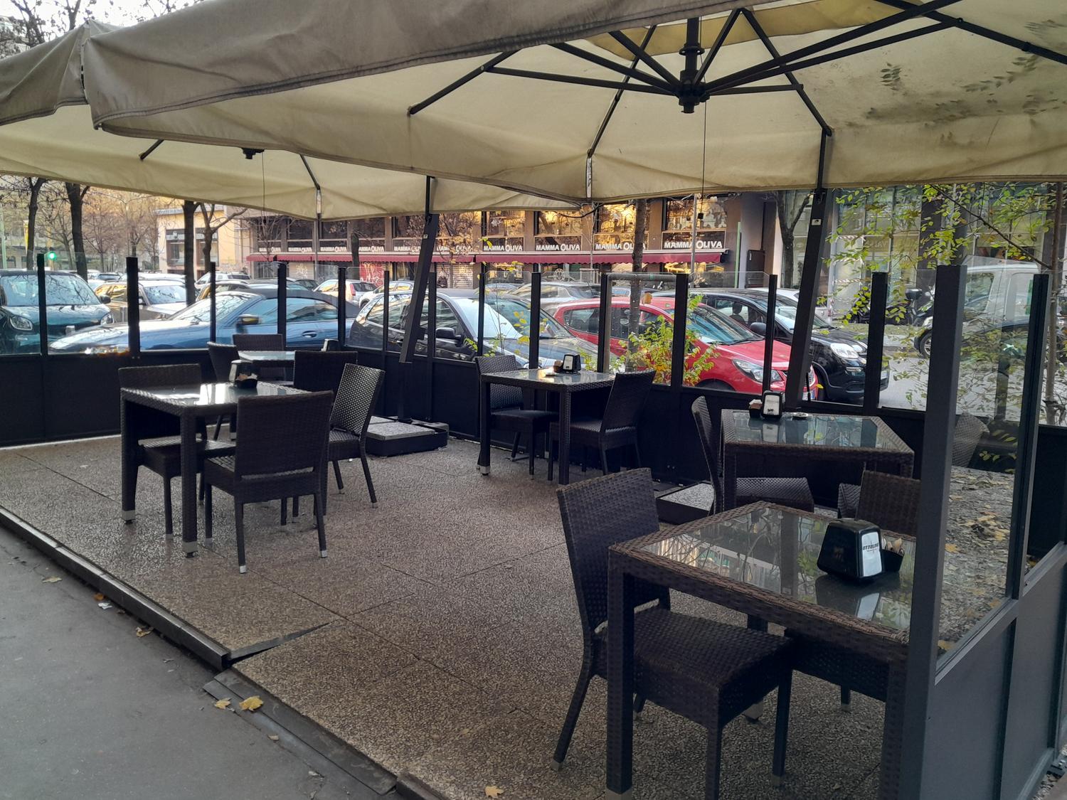 Azienda in vendita: Attivita' di   Bar/Pasticceria Milano zona Corsica/Susa a Italia - Bar - Immagine principale