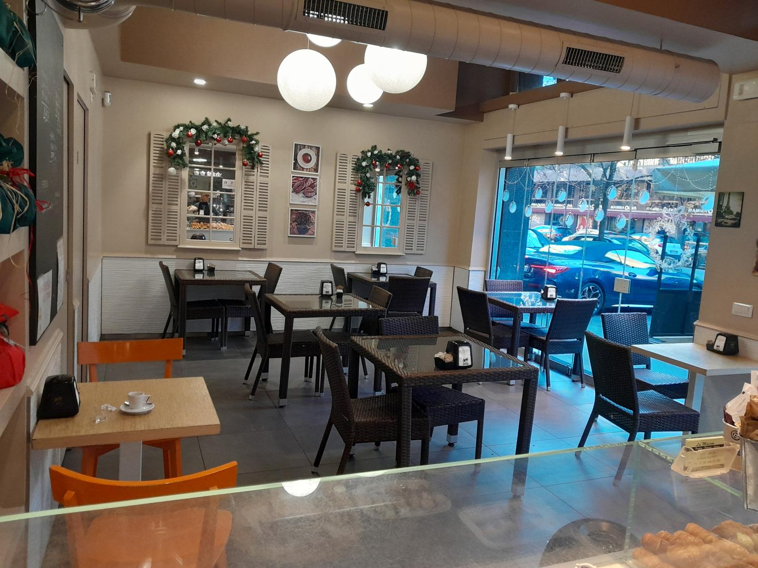 Azienda in vendita: Attivita' di   Bar/Pasticceria Milano zona Corsica/Susa a Italia - Bar - Immagine foto 4