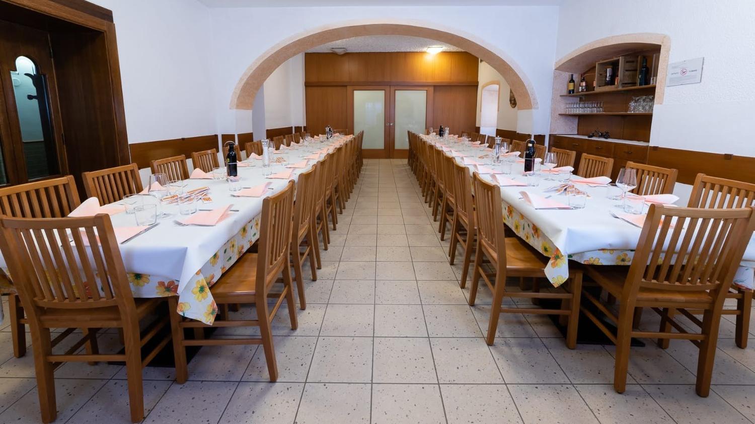 Azienda in vendita: Centro Rovereto - locale attrezzato per attività di ristorazione a Italia - Pizzerie - Immagine foto 3