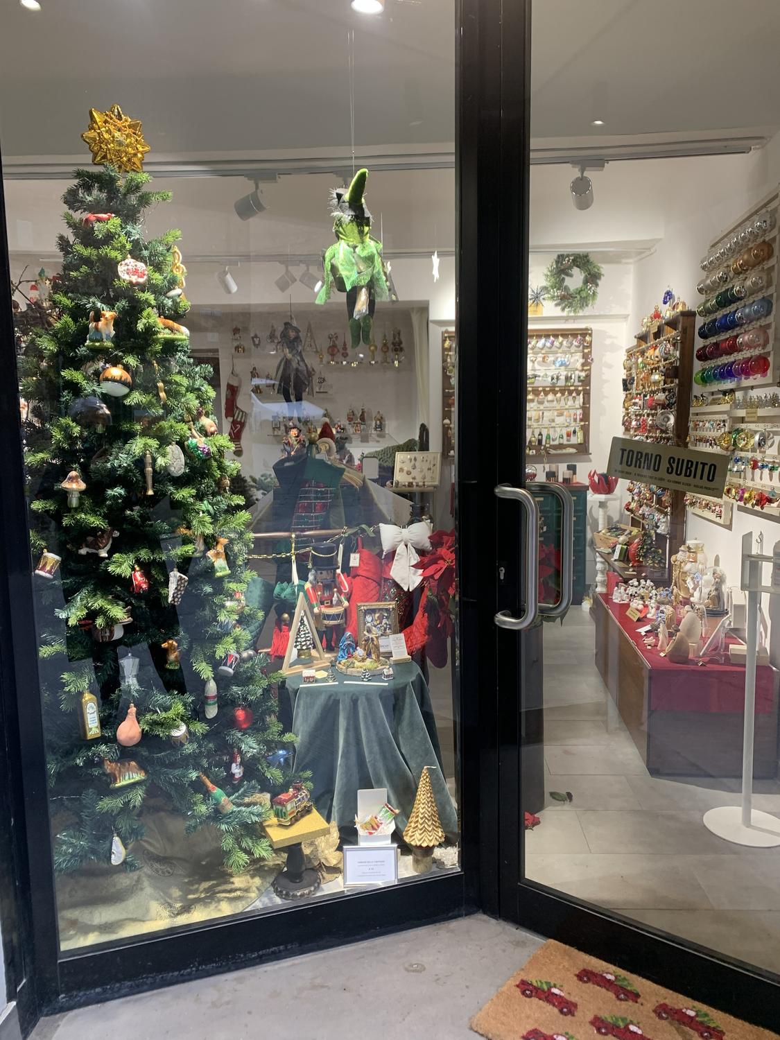 Azienda in vendita: Boutique di decorazioni natalizie in vetro artigianali a Italia - Altro - Immagine principale