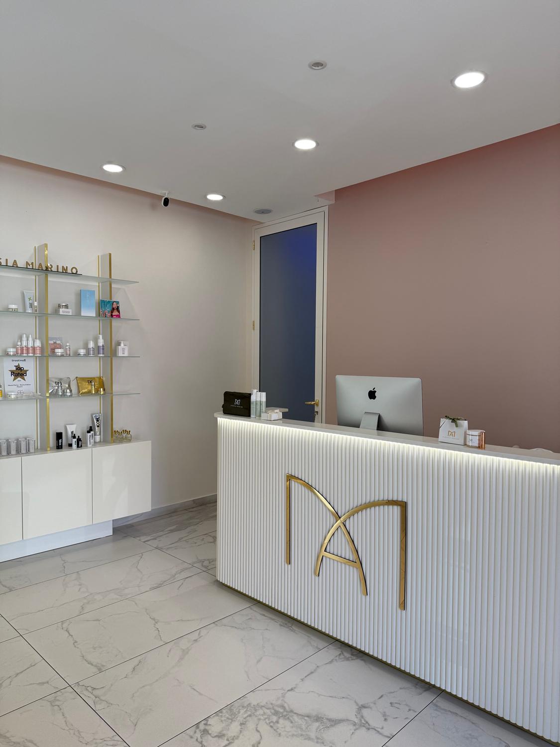 Azienda in vendita: Centro estetico Premium - Cedesi ramo d’azienda a Italia - Centri Estetici - Immagine principale