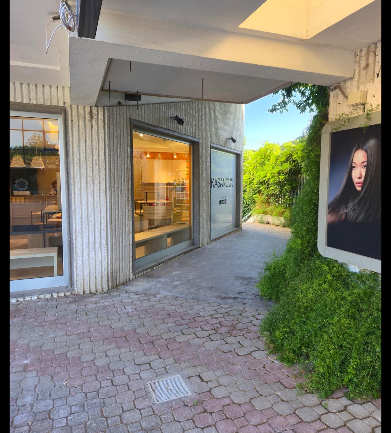 Azienda in vendita: In Vendita: Attività Commerciale di Articoli per la Casa a Italia - Altro - Immagine foto 2