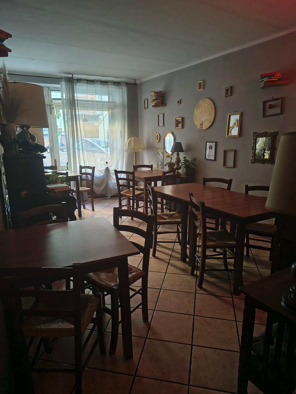 Azienda in vendita: Ristorante / brasserie avviato e completamente attrezzato – Piner a Italia - Ristoranti - Immagine foto 4