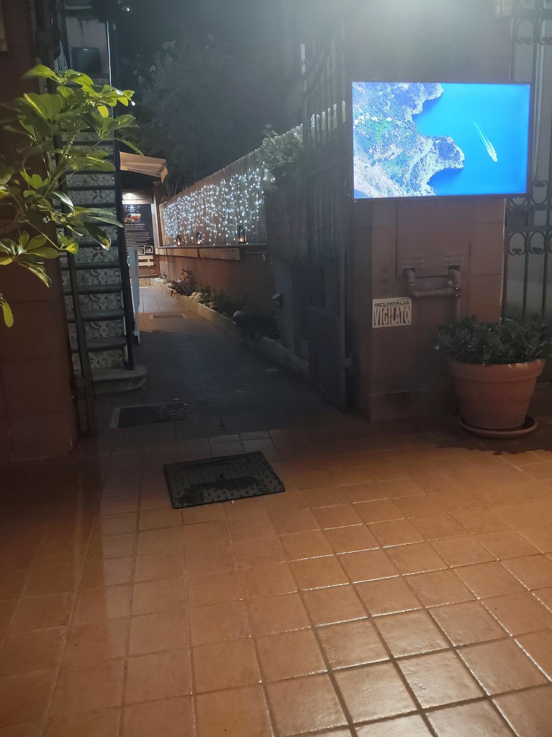 Azienda in vendita: Vendita attività ristorazione centro città Pescara (Abruzzo) a Italia - Ristoranti - Immagine principale