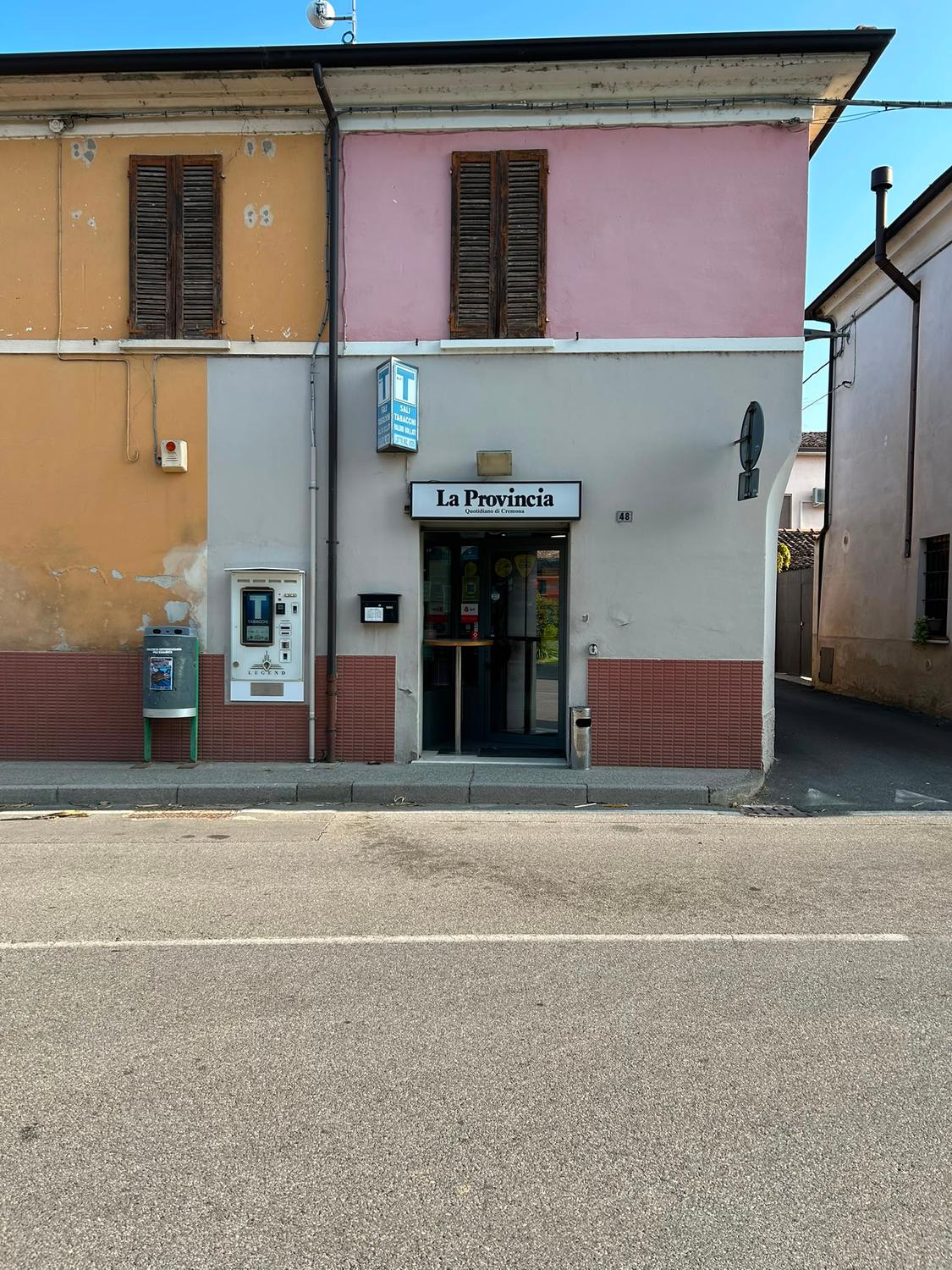 Azienda in vendita: Attività commerciale con bar, tabacchi, lotto e minimarket a Italia - Bar Tabacchi - Immagine principale