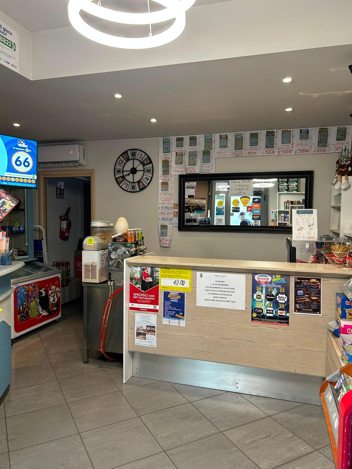 Azienda in vendita: Attività commerciale con bar, tabacchi, lotto e minimarket a Italia - Bar Tabacchi - Immagine foto 3