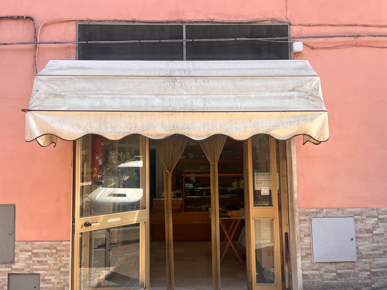 Azienda in vendita: Cedo Storico VapoForno con Immobili a Roccagorga (LT) a Italia - Panetterie - Immagine principale