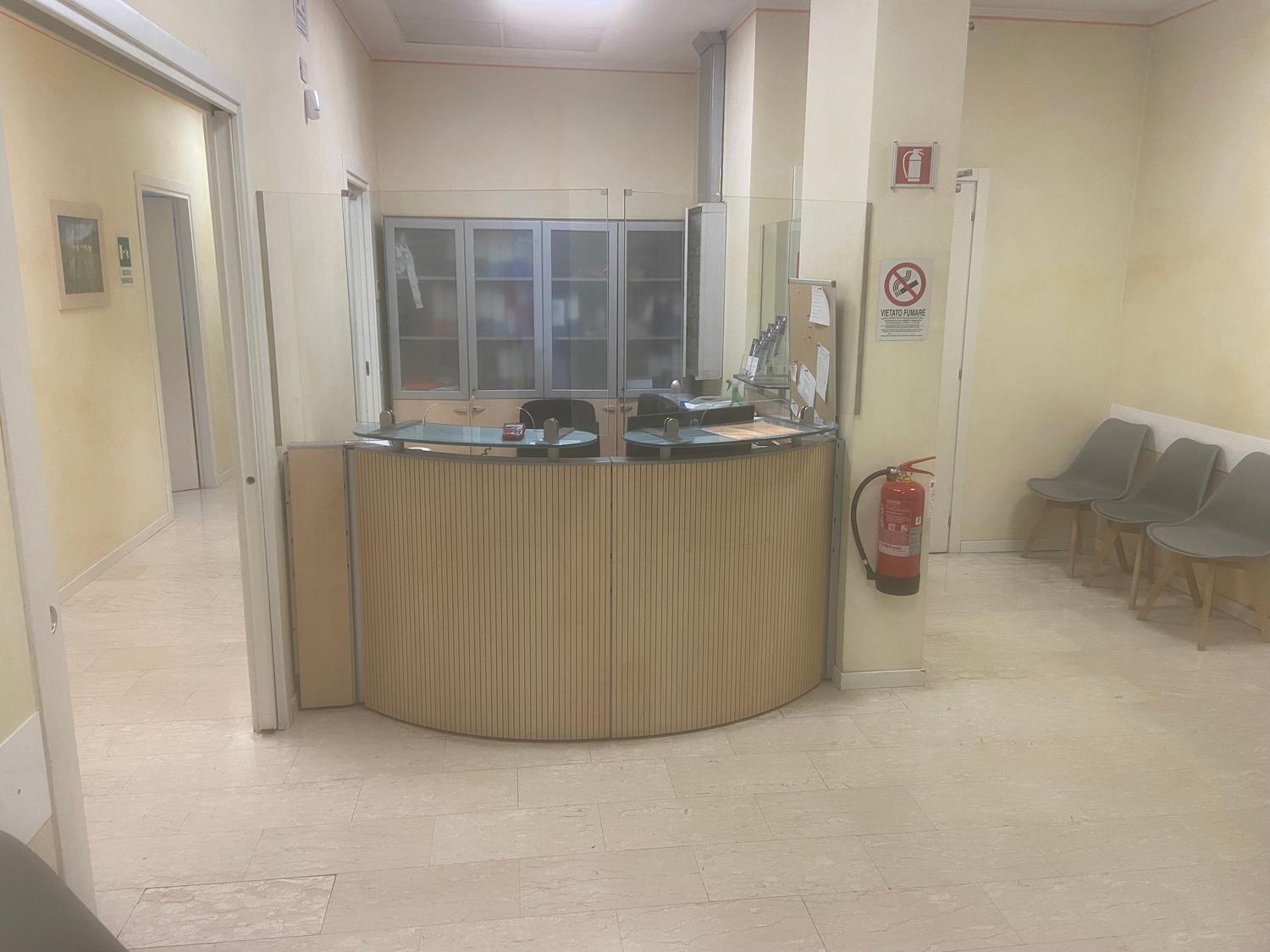 Azienda in vendita: Ambulatorio polispecialistico a Italia - Studi Medici e Poliambulatori - Immagine principale