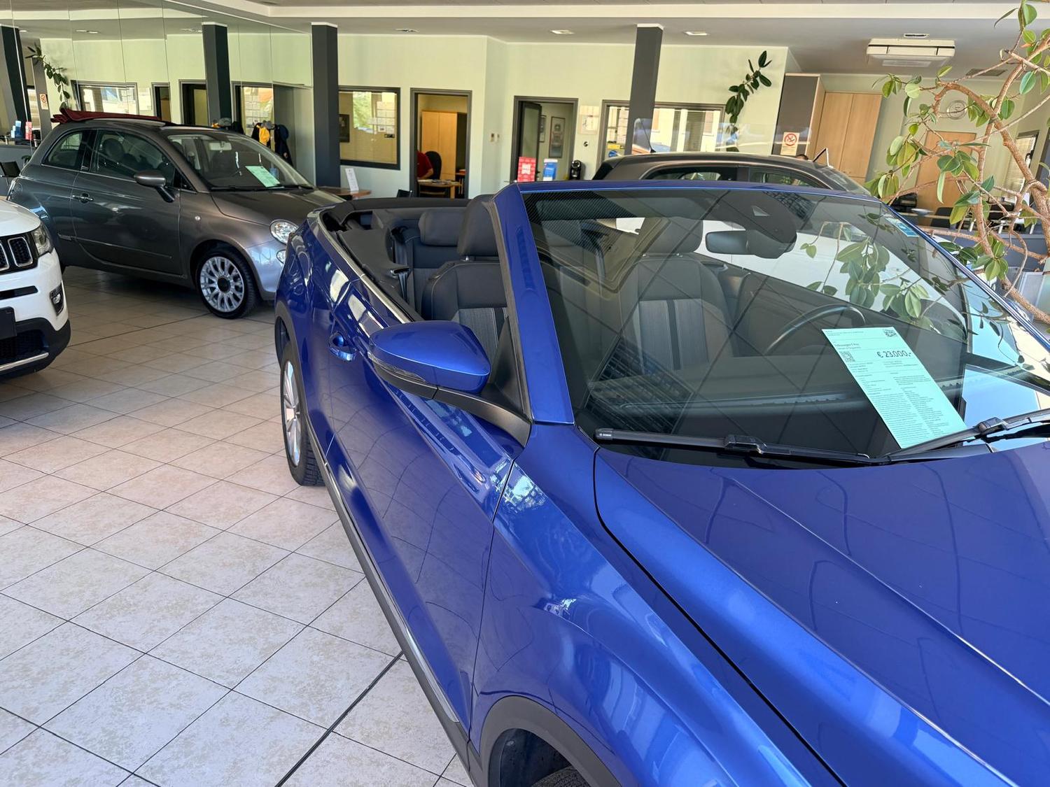 Azienda in vendita: Attività di vendita e assistenza di autoveicoli a Italia - Automotive - Immagine foto 3