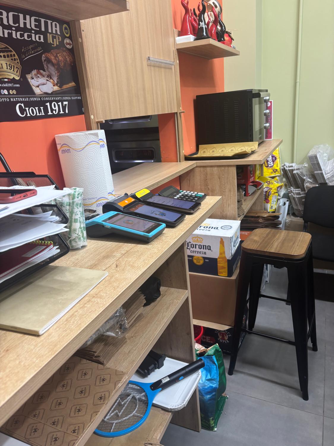 Azienda in vendita: Cedesi Attivita' di Street food a Italia - Ristoranti - Immagine foto 4
