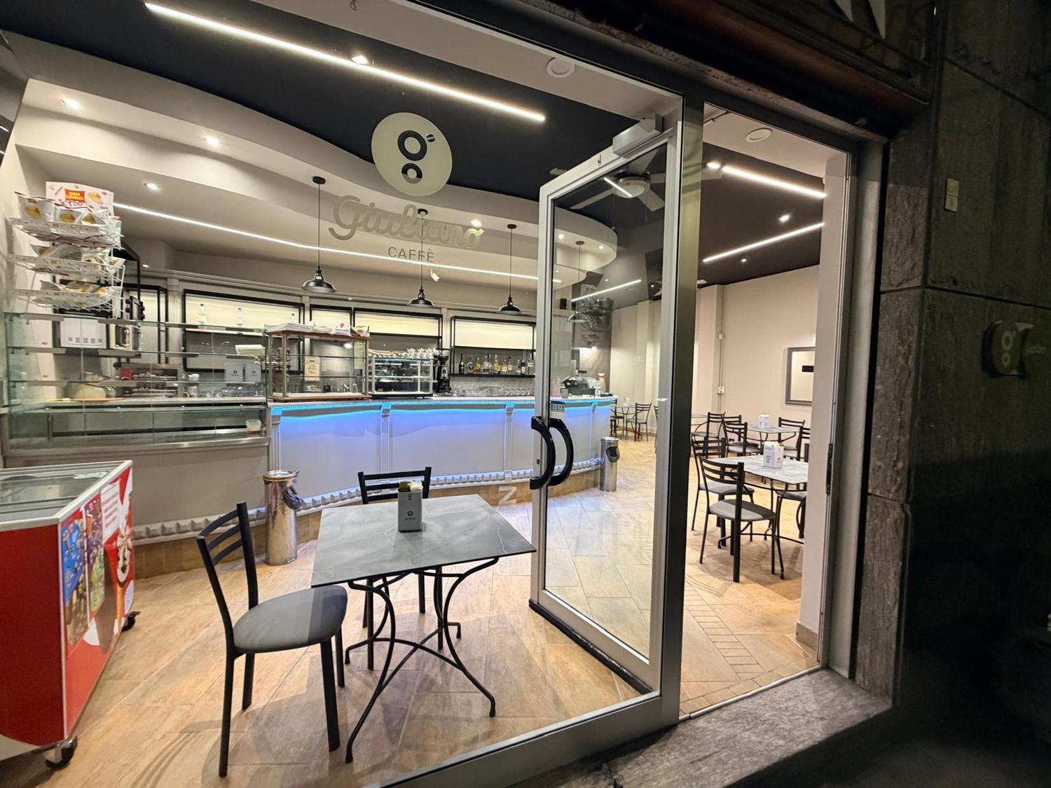 Azienda in vendita: Attività bar tavola calda a Italia - Bar - Immagine foto 4