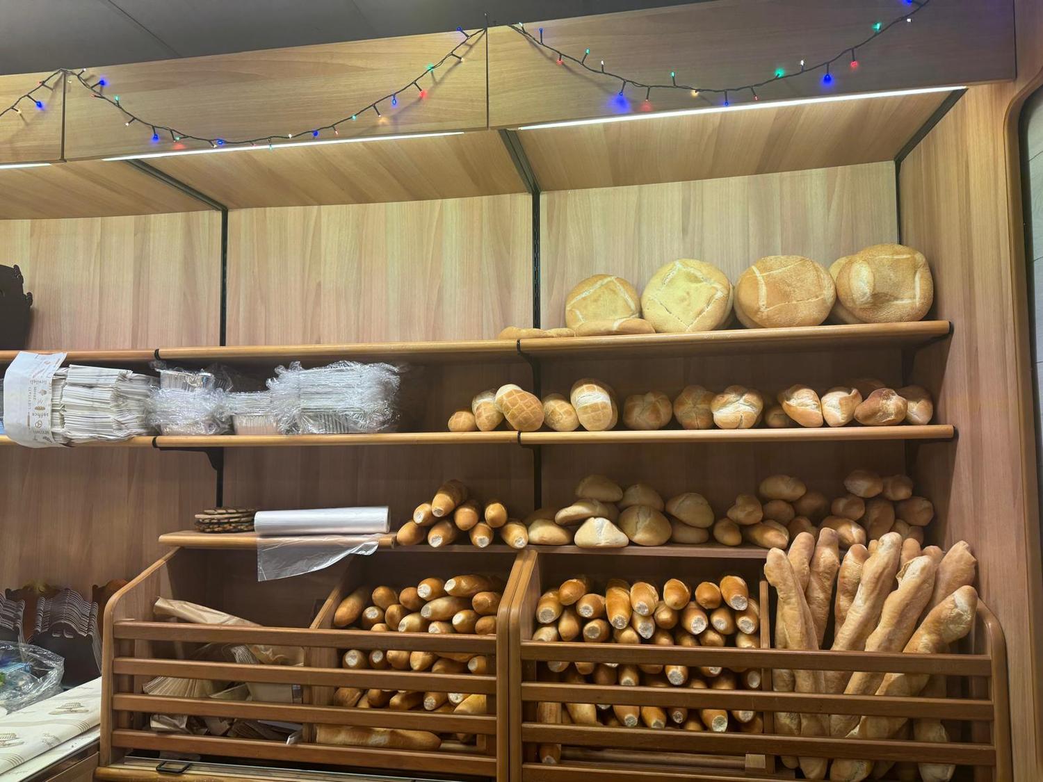 Azienda in vendita: 🔥 CEDESI ATTIVITÀ DI PANIFICIO, PASTICCERIA E TAVOLA CALDA (PC) a Italia - Panetterie - Immagine foto 2