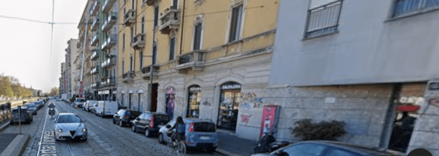Azienda in vendita: Attività artigianali e professionali -Calzoleria riparazioni scar a Italia - Attività artigianali e professionali - Immagine principale