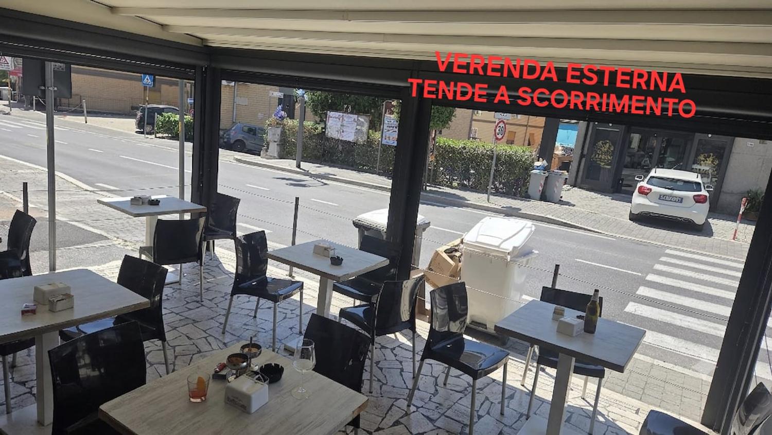 Azienda in vendita: VENDESI ATTIVITÀ FONTE NUOVA,ROMA
VIA NOMENTANA  a Italia - Bar - Immagine foto 2