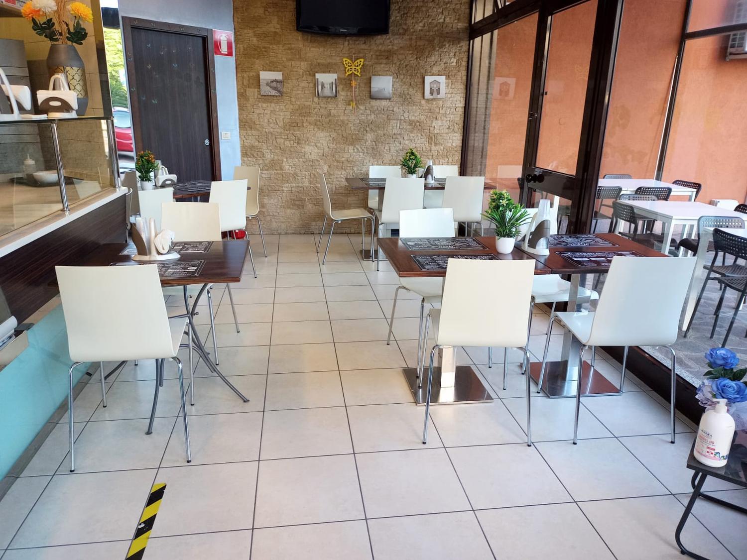 Azienda in vendita: Rinomata Pizzeria  a Italia - Pizzerie - Immagine principale