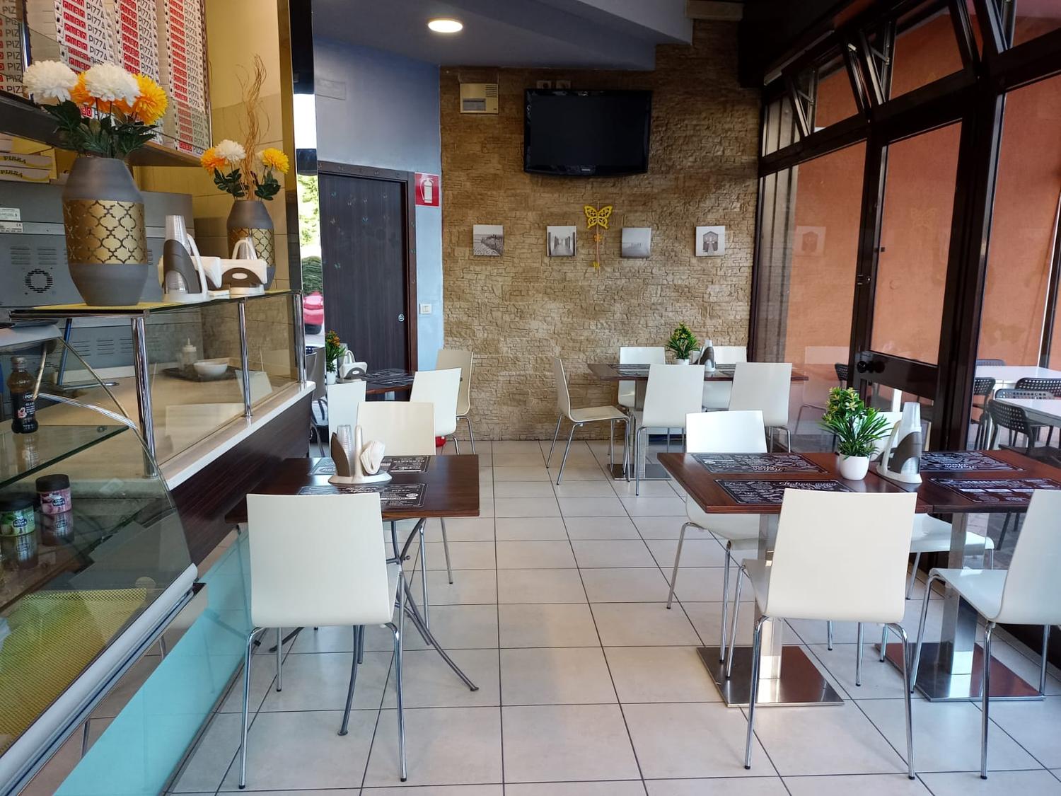 Azienda in vendita: Rinomata Pizzeria  a Italia - Pizzerie - Immagine foto 2