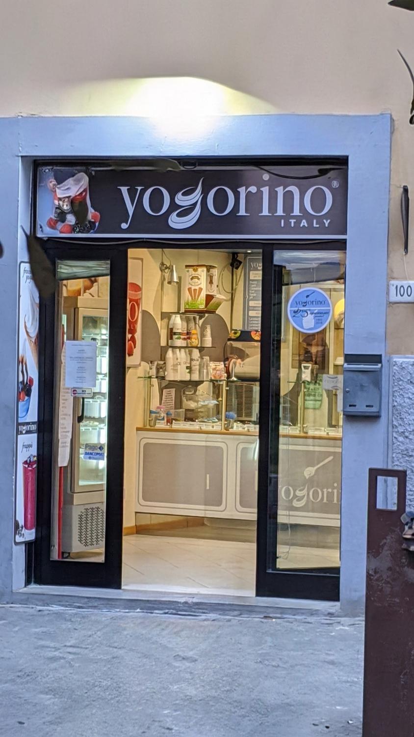 Azienda in vendita: Cessione Attività / Franchising Yogurteria  Frozen Yogurt  a Italia - Gelaterie - Immagine principale