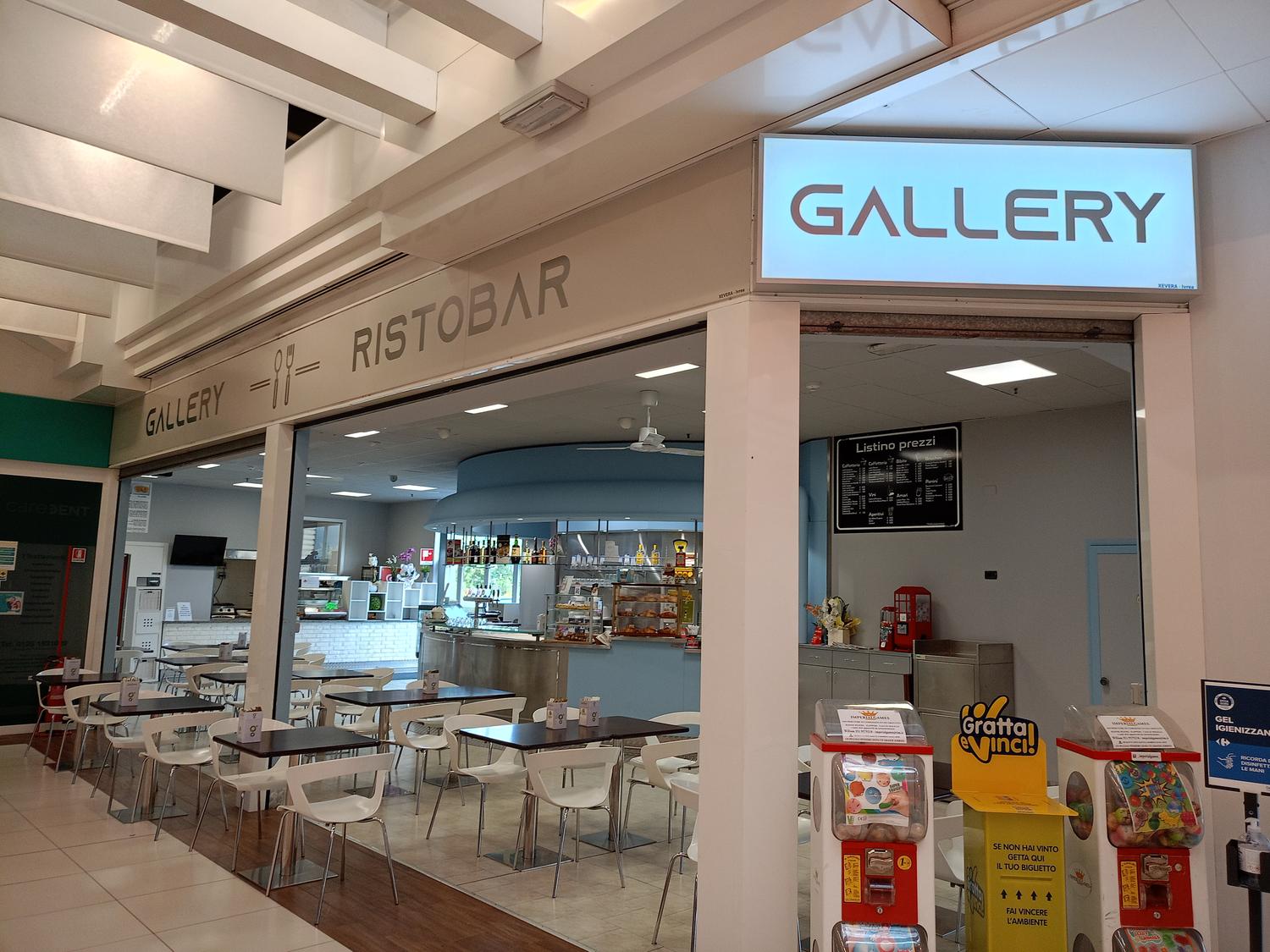 Azienda in vendita: Vendesi Bar ristorante all'interno di un centro commerciale  a Italia - Bar - Immagine foto 2
