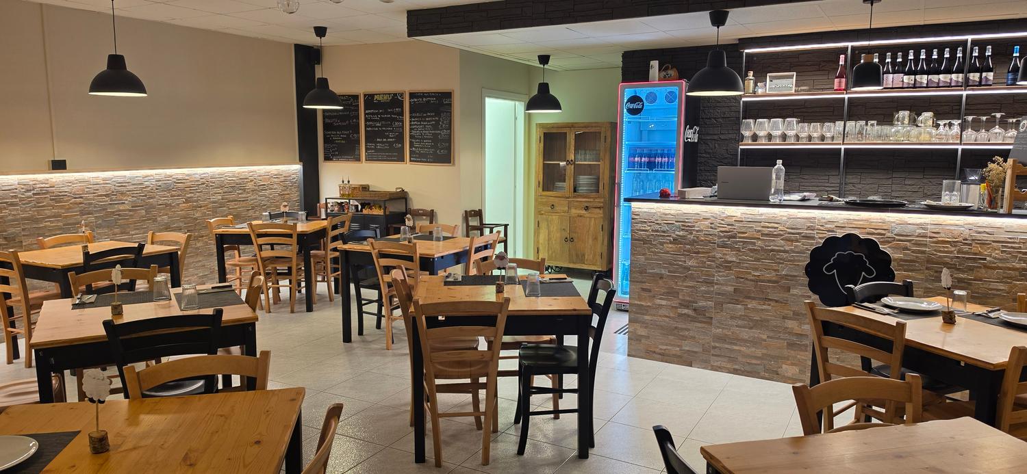 Azienda in vendita: Attivita' di Braceria / Ristorante a Italia - Ristoranti - Immagine foto 2