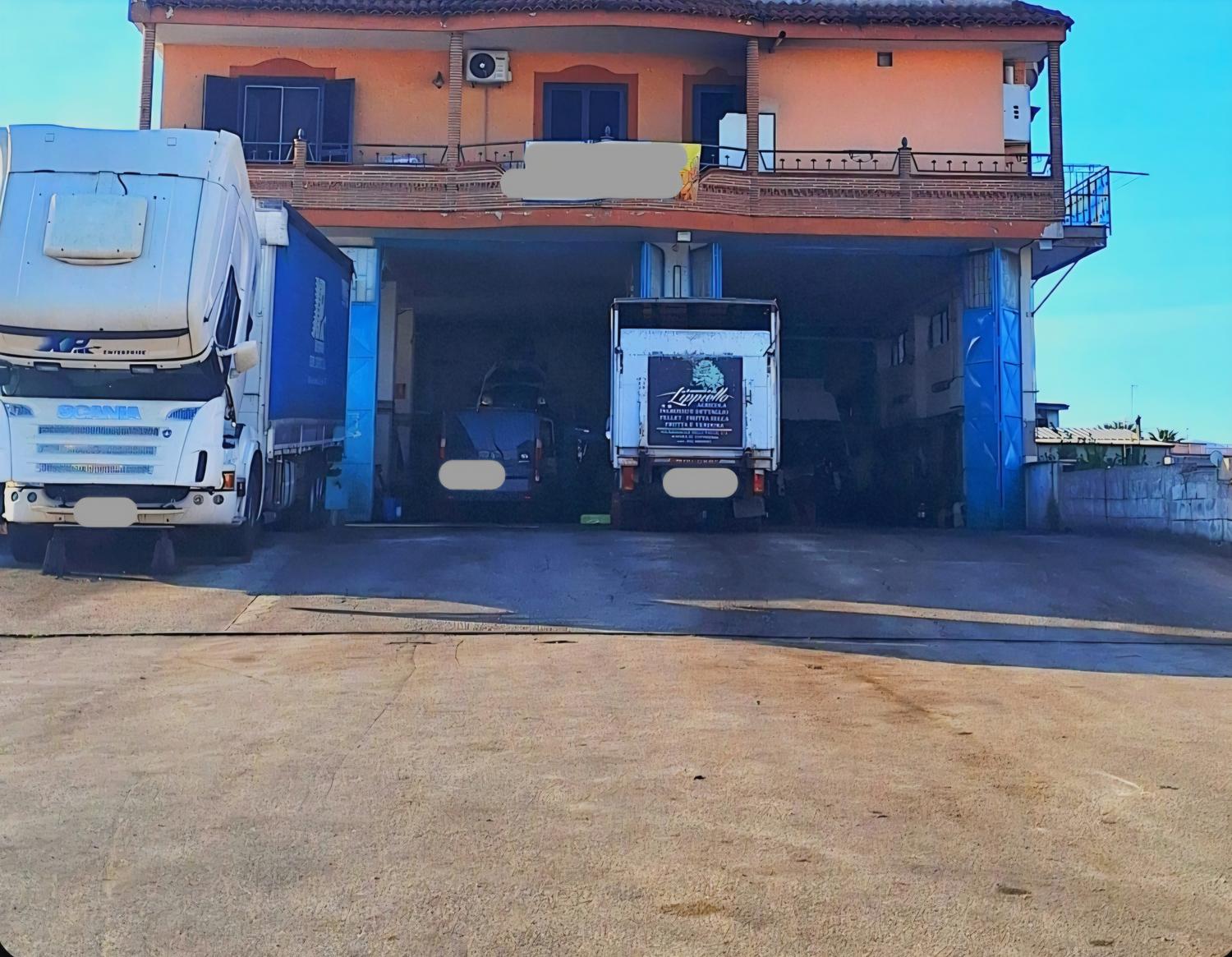 Azienda in vendita: Officina meccanica riparazioni veicoli industriali  a Italia - Officine Meccaniche - Immagine foto 2