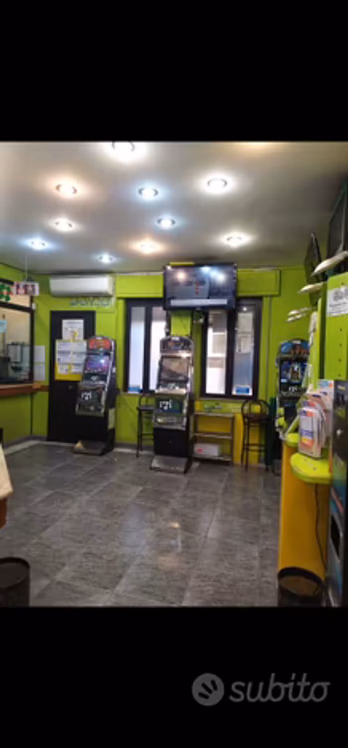 Azienda in vendita: Cedesi Licenza Tabacchi e Giochi a Italia - Tabaccherie - Immagine foto 3