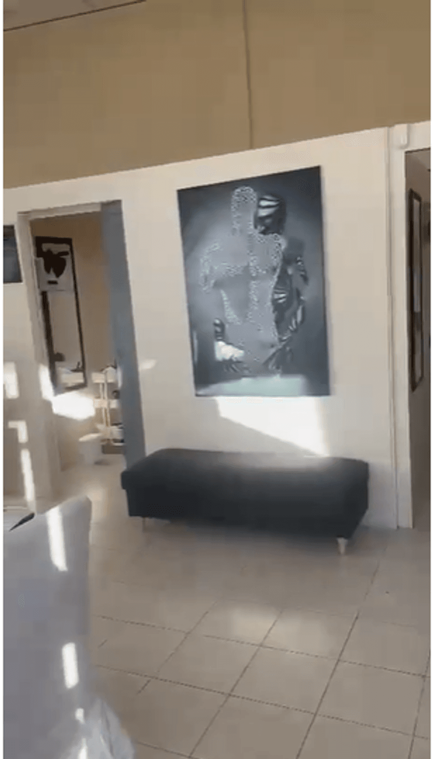 Business for sale: Completely renovated beauty center in Italy - Beauty salons - photo 4