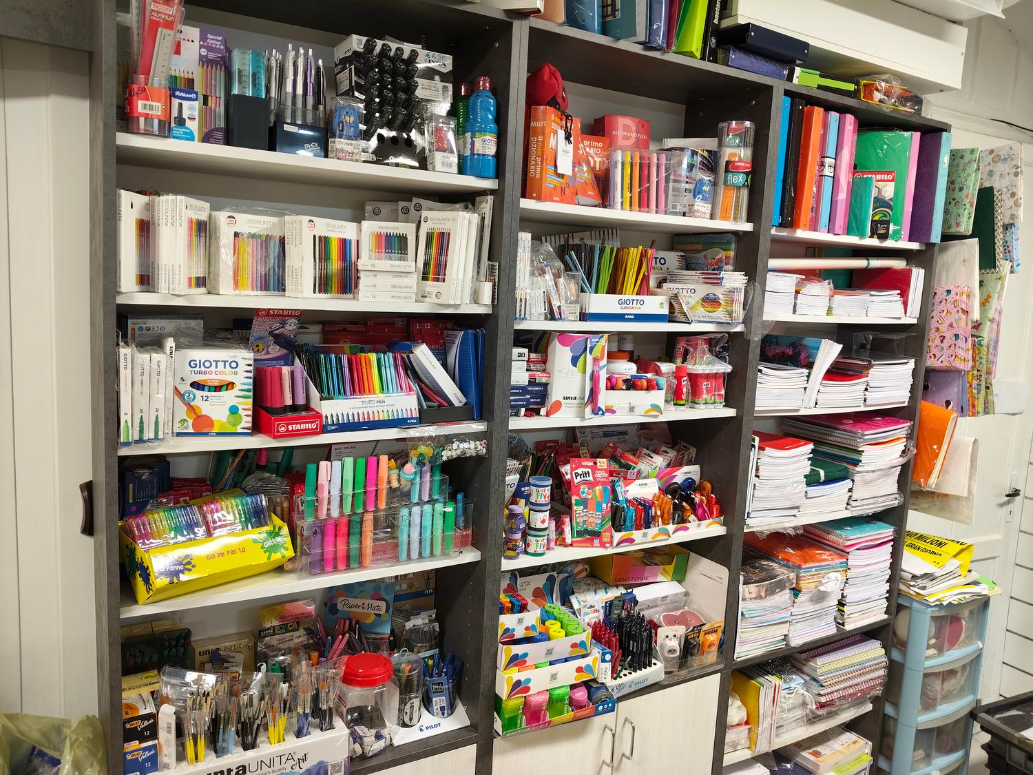 在售企业：意大利 的 烟草店、文具书店、报刊亭、杂货店 - 烟草店 - 照片 3